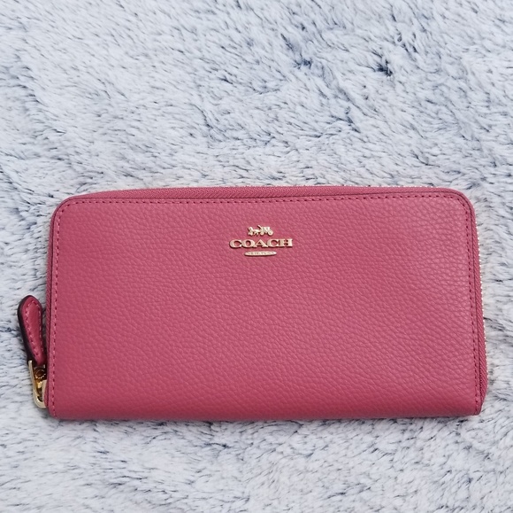 Coach Handbags - 🍒NWT🍒 COACH SALMON PINK LEATHER ACCORDION